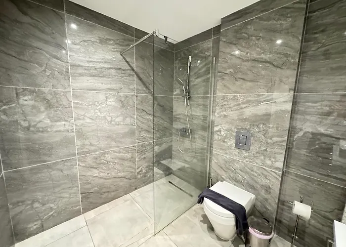 アパート Wealthystays Duplex In The Heart Of ニコシア